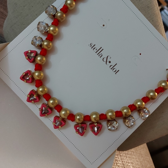 Necklace - Picture 5 of 11